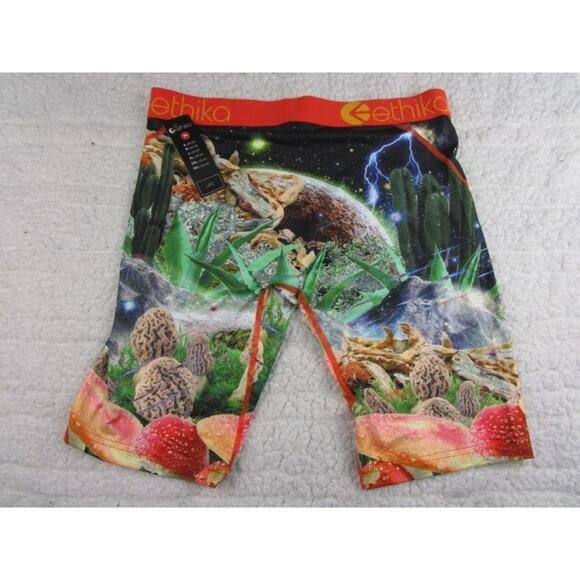 Ethika Underwater Scene Lightning Men's Medium (30-32) Underwear Boxer Briefs - Picture 2 of 3